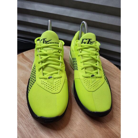 Nike G.T. Cut Academy 3 Basketball Shoes – Men's 7.5 / Women's 9 – Barely Volt - Picture 5 of 8